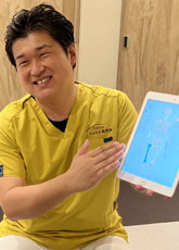 施術後の説明の様子